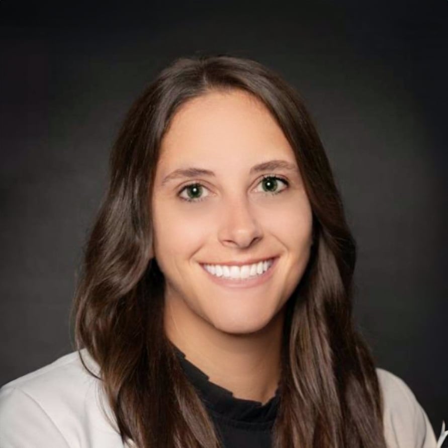 Headshot - Jessica De Bella